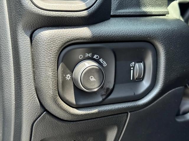 2026 Ram 1500 Tradesman Crew Cab 4x2 57 Box