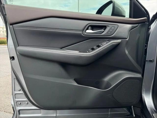 2023 Nissan Rogue SL Intelligent AWD