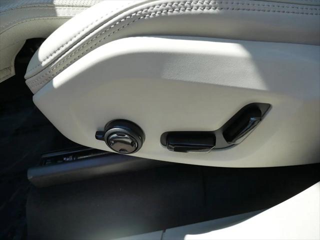 2022 Volvo XC90 Recharge T8 Inscription 7 Passenger