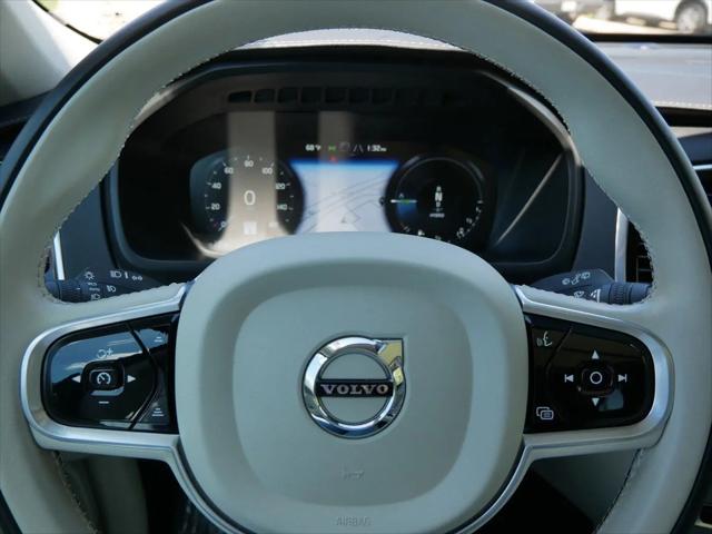 2022 Volvo XC90 Recharge T8 Inscription 7 Passenger