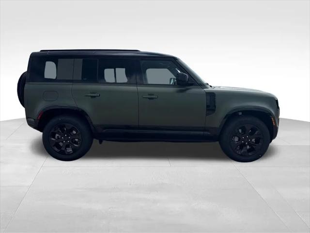 2026 Land Rover Defender P400 X-Dynamic SE