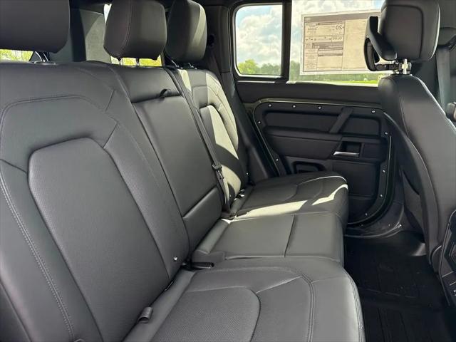 2026 Land Rover Defender P400 X-Dynamic SE
