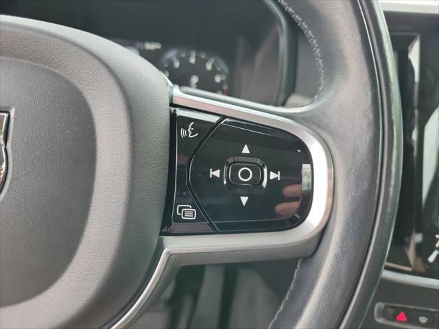 2020 Volvo V90 Cross Country T6