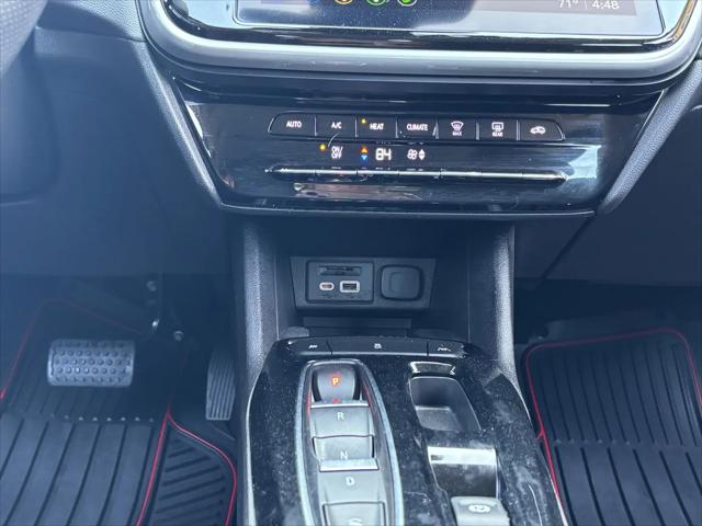2023 Chevrolet Bolt EUV FWD LT