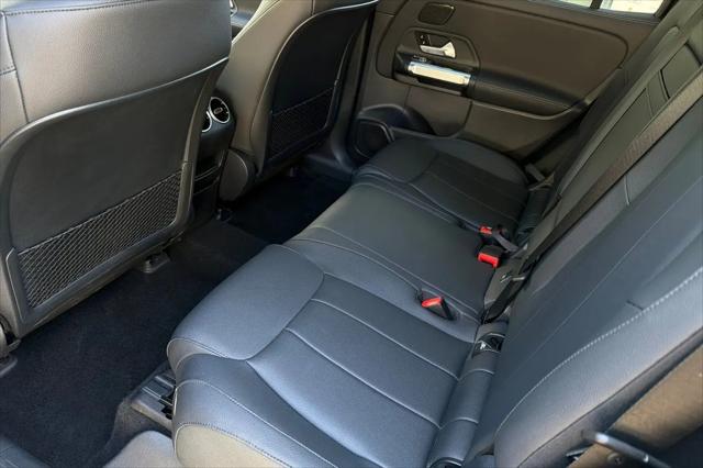 2023 Mercedes-Benz EQB 300 4MATIC