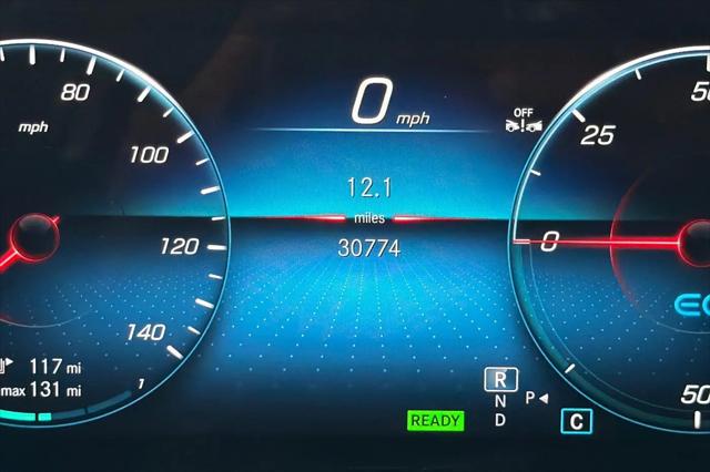 2023 Mercedes-Benz EQB 300 4MATIC