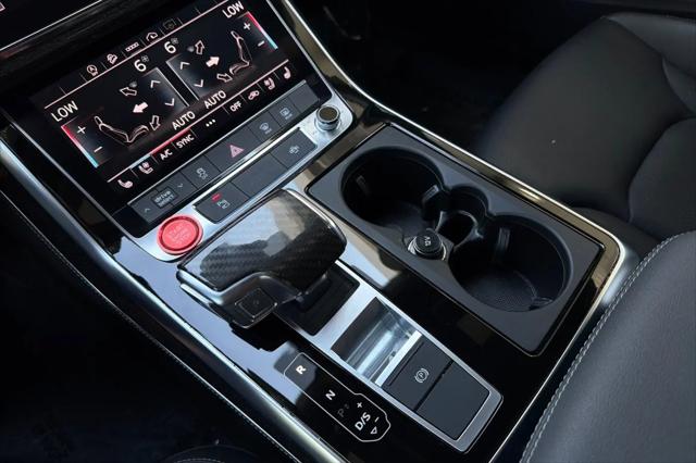 2023 Audi Q8 Premium Plus 55 TFSI quattro Tiptronic
