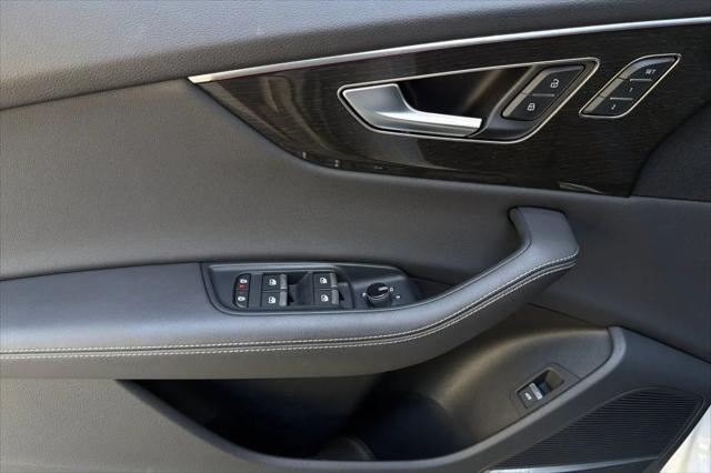 2023 Audi Q8 Premium Plus 55 TFSI quattro Tiptronic