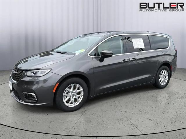 2023 Chrysler Pacifica Touring L for sale in Macon, GA
