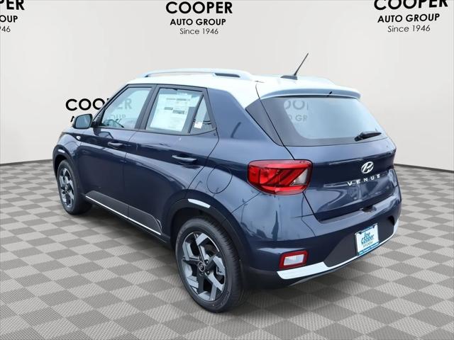 2026 Hyundai Venue SEL w/Two-Tone Roof