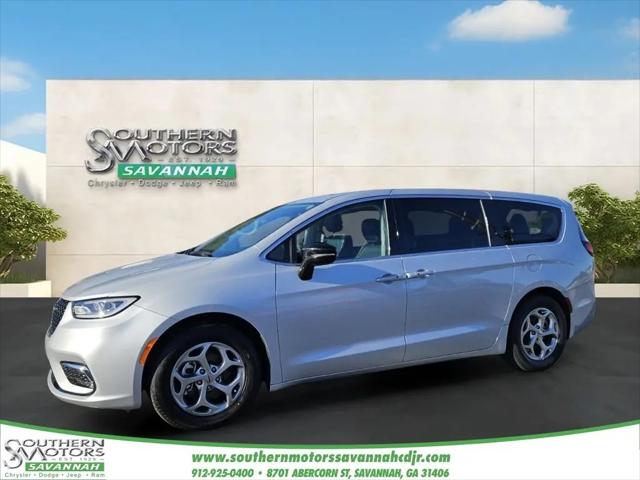 2024 Chrysler Pacifica Limited for sale in Savannah, GA