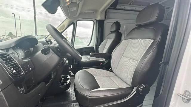 2026 Ram ProMaster 2500 Cargo Van Tradesman High Roof 159" WB w/Pass Seat