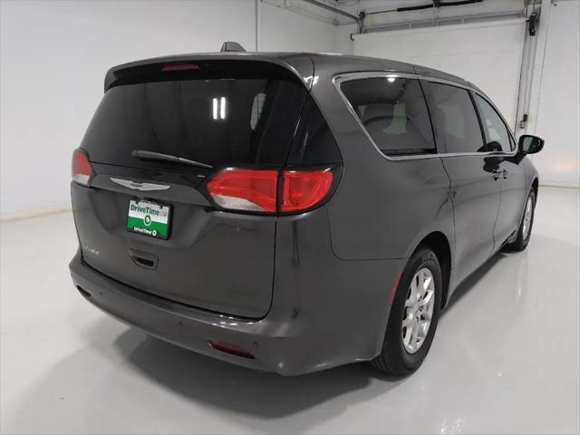 2021 Chrysler Voyager LX