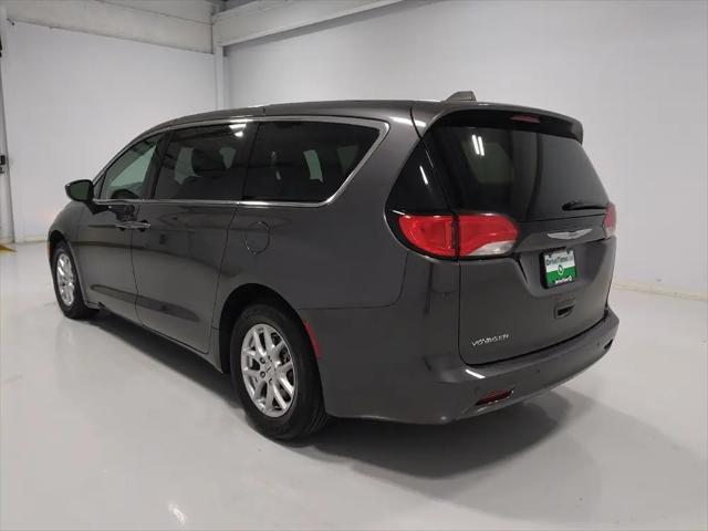 2021 Chrysler Voyager LX