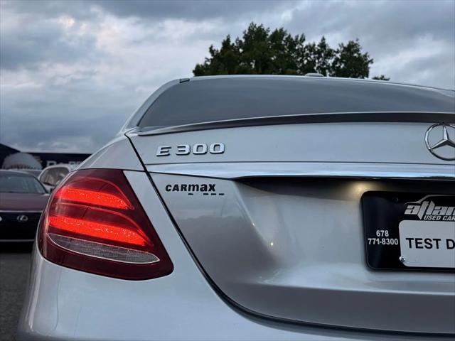 2018 Mercedes-Benz E-CLASS E 300 E 300