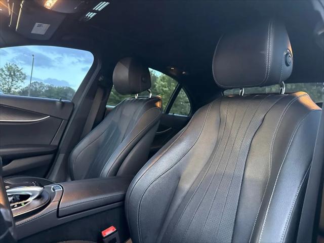 2018 Mercedes-Benz E-CLASS E 300 E 300