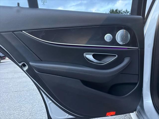 2018 Mercedes-Benz E-CLASS E 300 E 300