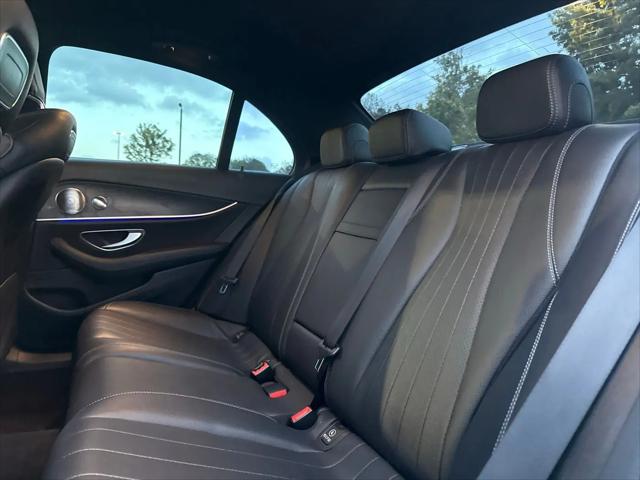 2018 Mercedes-Benz E-CLASS E 300 E 300