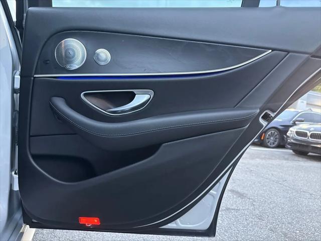 2018 Mercedes-Benz E-CLASS E 300 E 300