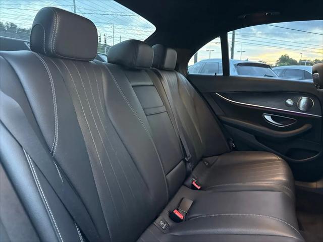 2018 Mercedes-Benz E-CLASS E 300 E 300