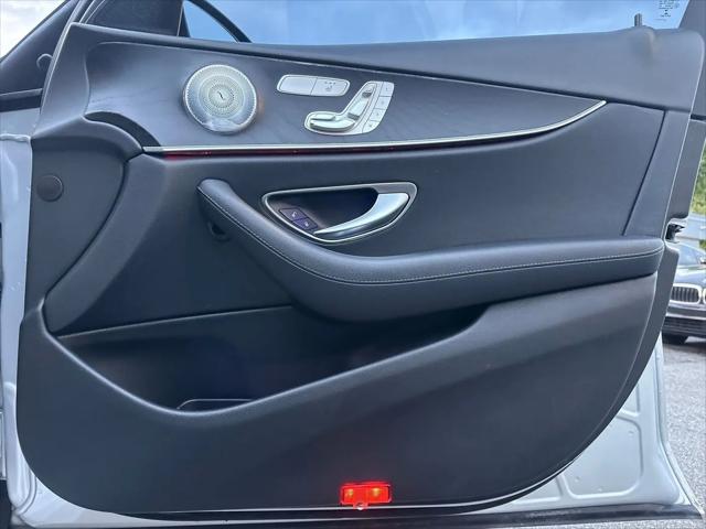 2018 Mercedes-Benz E-CLASS E 300 E 300