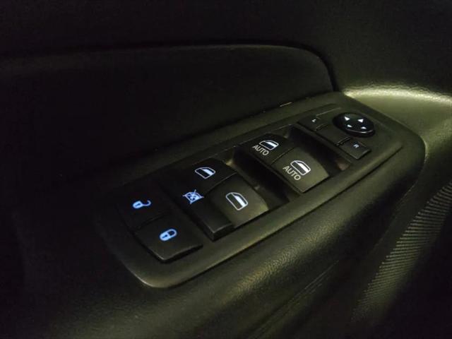 2019 Jeep Grand Cherokee Limited 4x2
