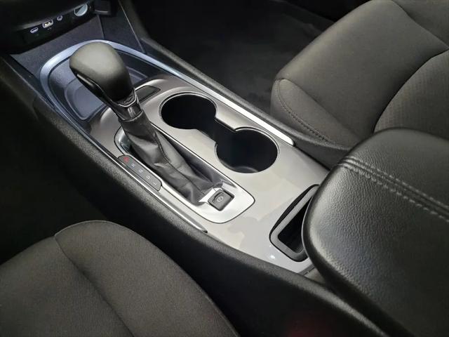 2022 Chevrolet Malibu FWD LT