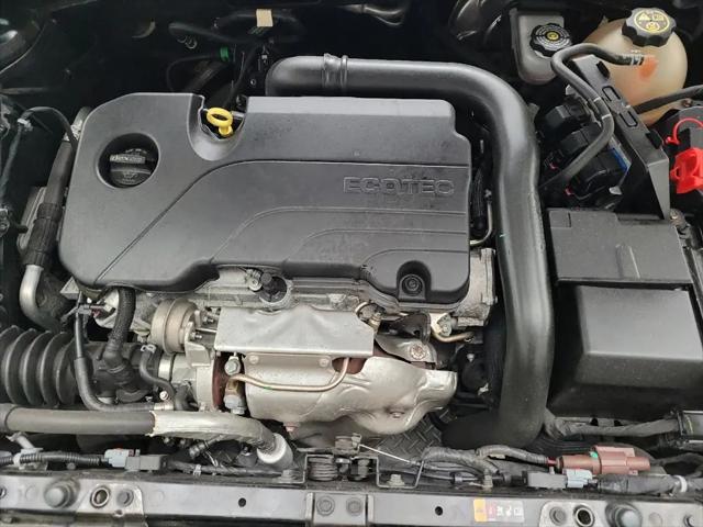 2022 Chevrolet Malibu FWD LT