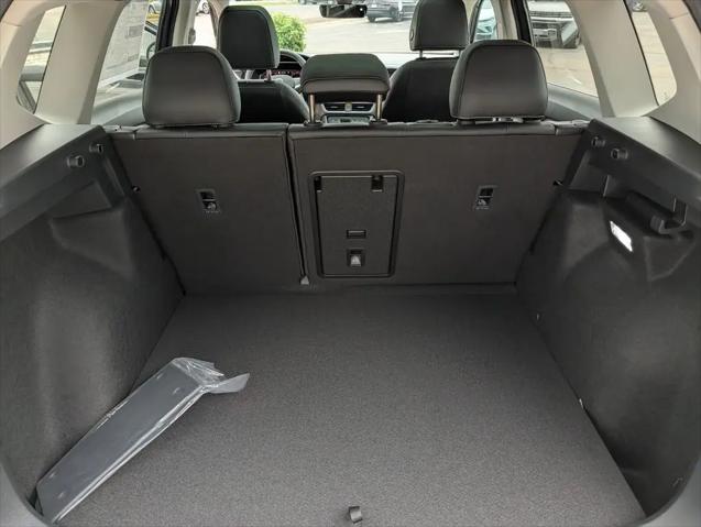 2026 Volkswagen Taos SEL
