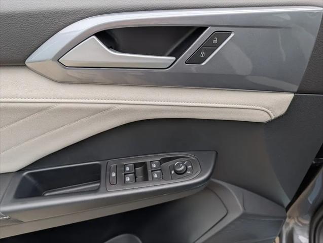 2026 Volkswagen Taos SEL