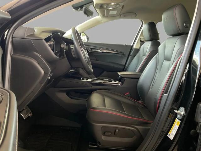 2022 Buick Envision FWD Essence