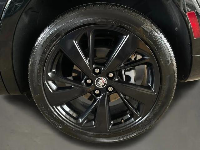 2022 Buick Envision FWD Essence