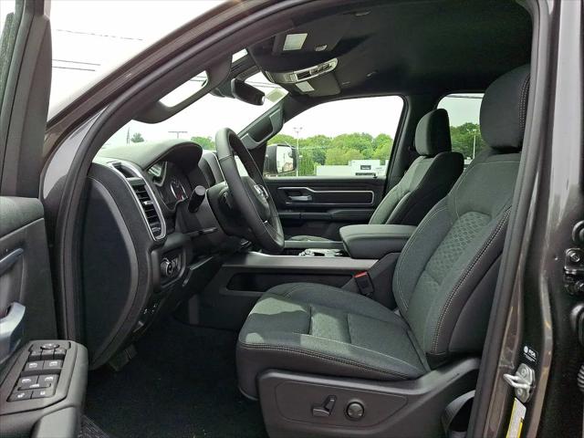 2026 Ram 1500 Big Horn Crew Cab 4x4 6'4" Box