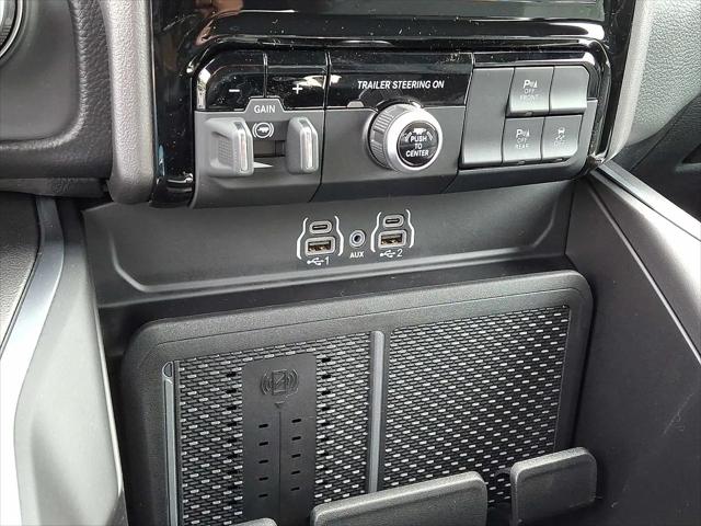 2026 Ram 1500 Big Horn Crew Cab 4x4 6'4" Box
