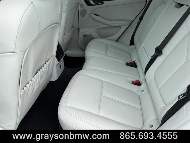 2024 Porsche Macan Macan
