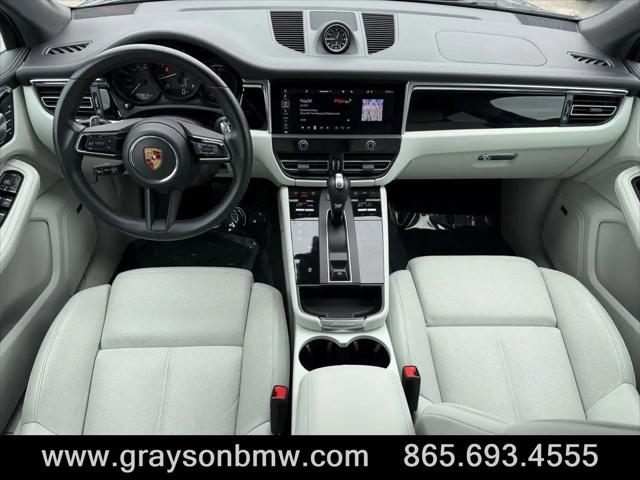 2024 Porsche Macan Macan
