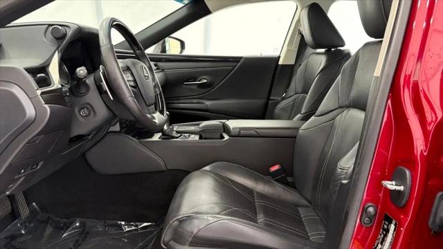 2019 Lexus ES 350 F SPORT