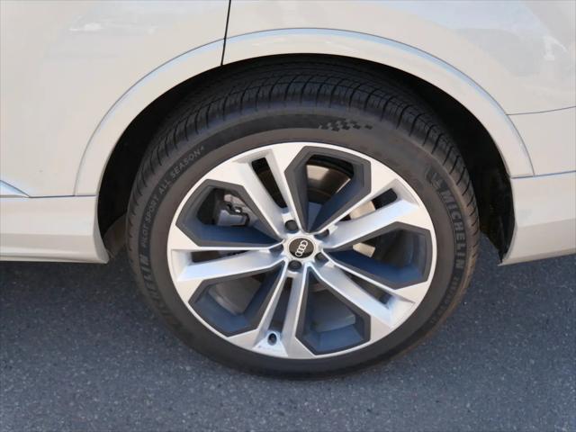 2021 Audi Q7 Premium Plus 55 TFSI quattro Tiptronic