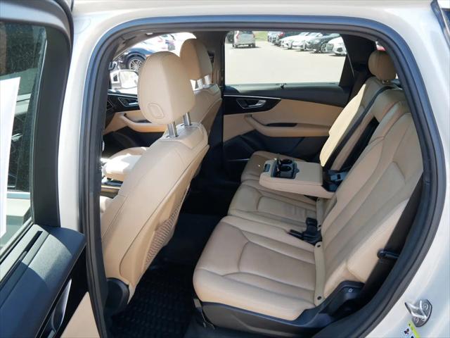2021 Audi Q7 Premium Plus 55 TFSI quattro Tiptronic