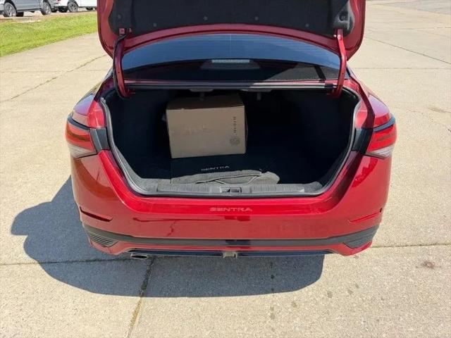 2024 Nissan Sentra SR Xtronic CVT