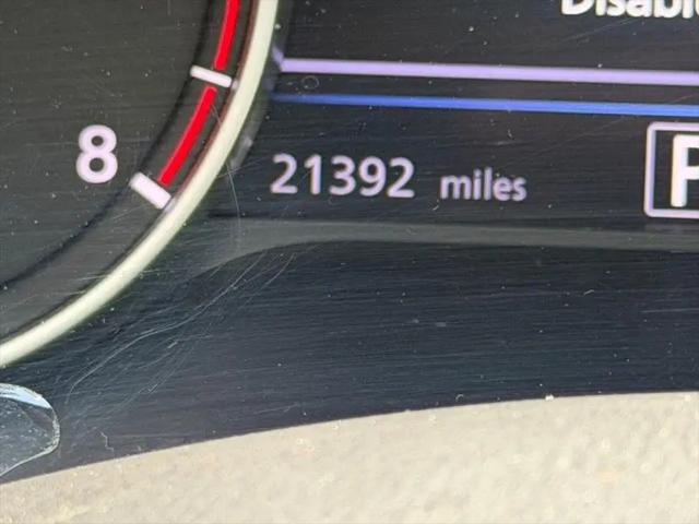 2024 Nissan Sentra SR Xtronic CVT