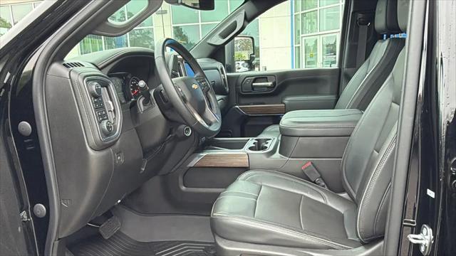 2023 Chevrolet Silverado 3500HD 4WD Crew Cab Standard Bed High Country