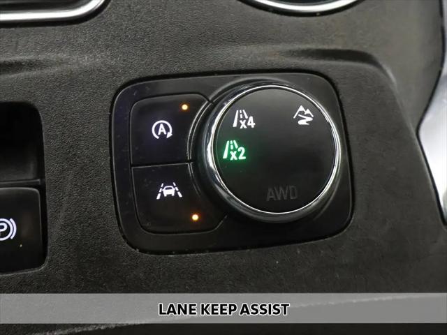 2023 Chevrolet Traverse AWD LT Cloth