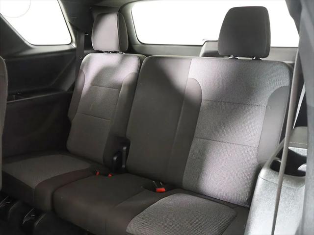 2023 Chevrolet Traverse AWD LT Cloth