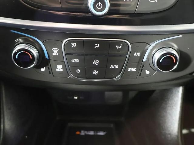 2023 Chevrolet Traverse AWD LT Cloth