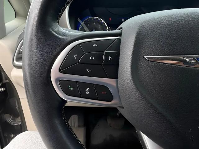 2021 Chrysler Pacifica Touring L