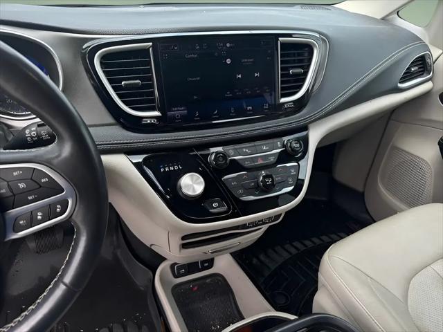 2021 Chrysler Pacifica Touring L