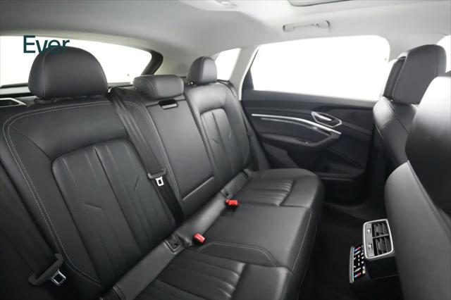 2024 Audi e-tron Premium Plus quattro