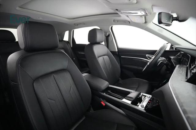 2024 Audi e-tron Premium Plus quattro