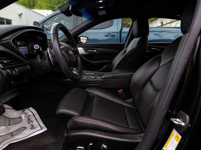 2022 Cadillac CT5 Sport